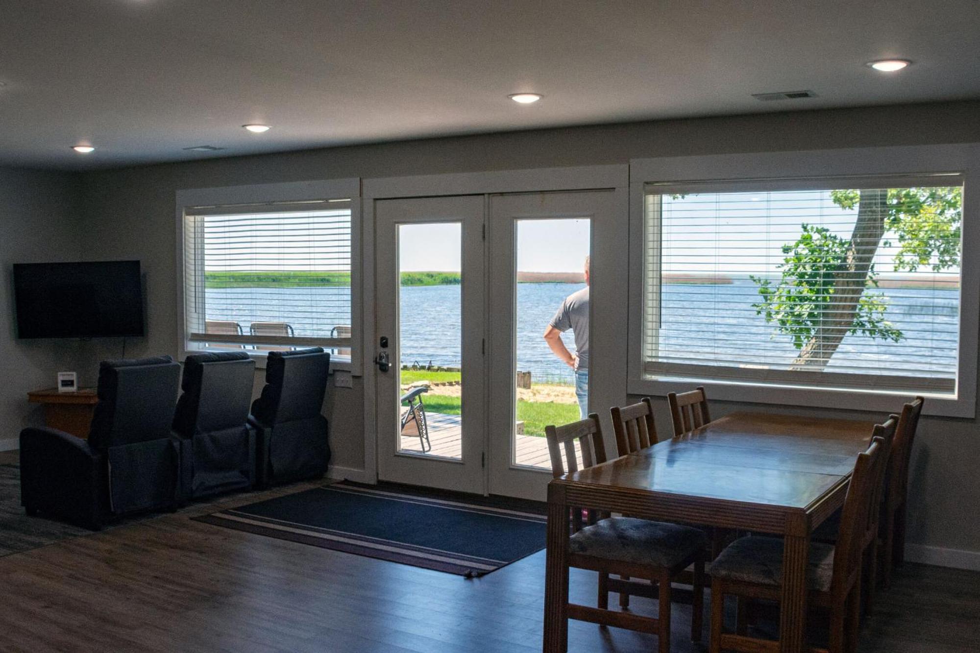 Cozy Home Lake Huron II Au Gres 部屋 写真